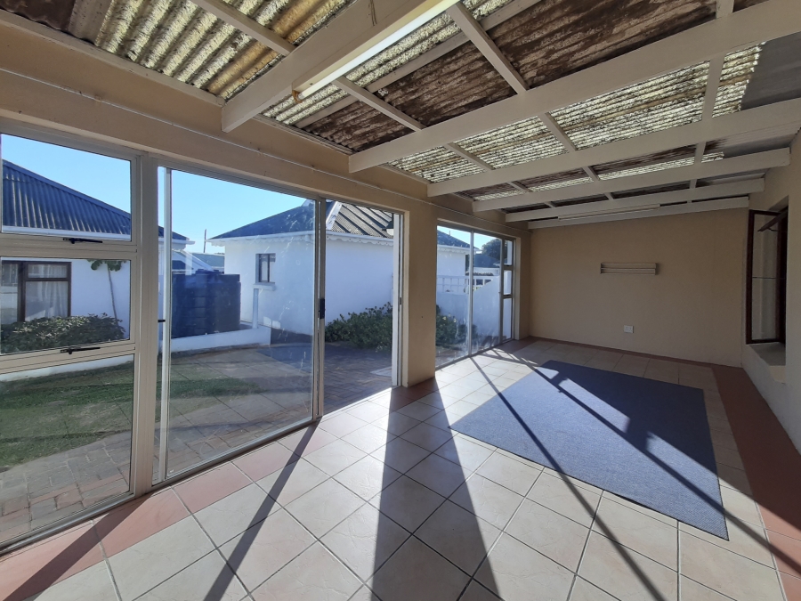 2 Bedroom Property for Sale in West Bank Eastern Cape